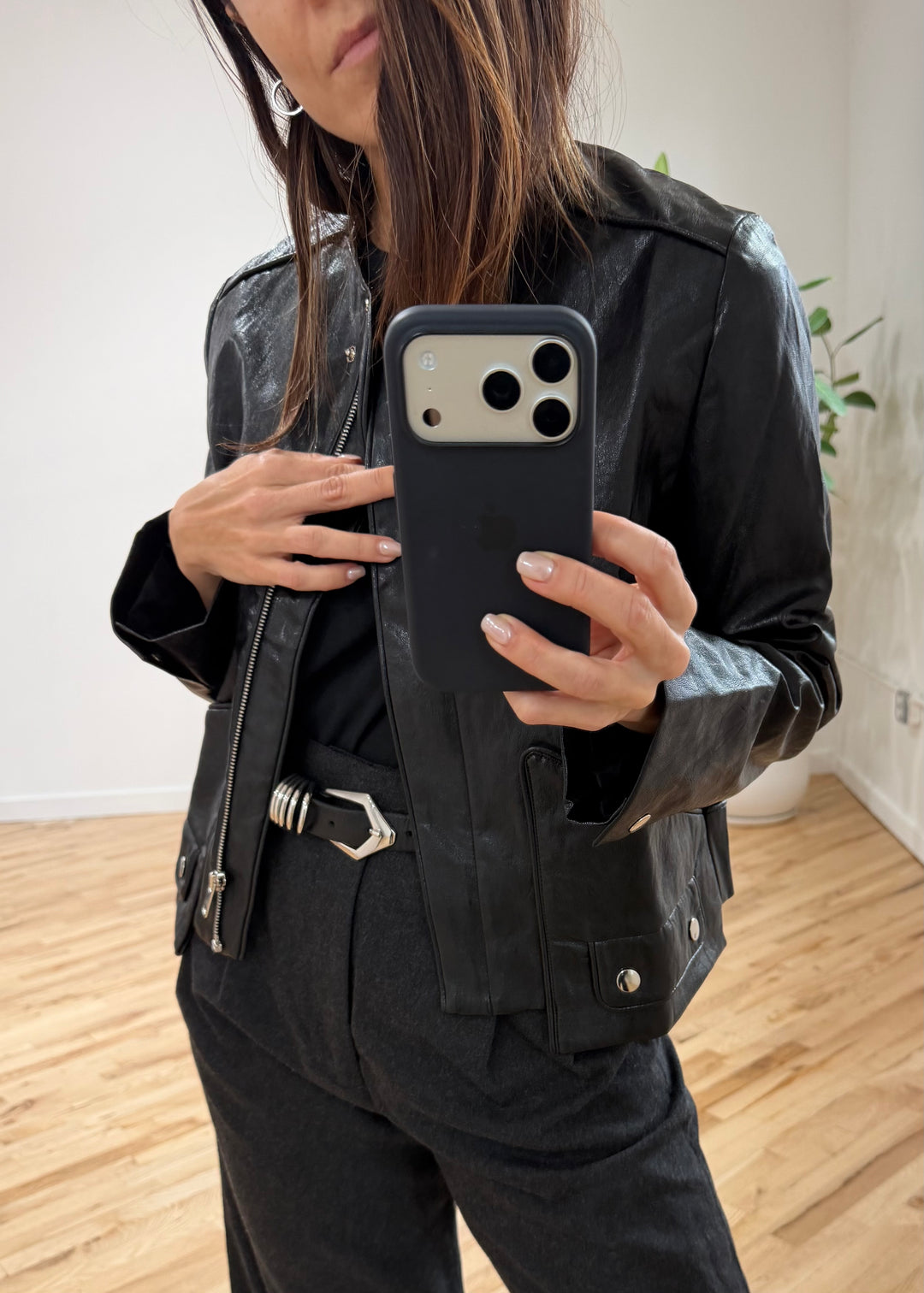 Black leather jacket - SERRANO