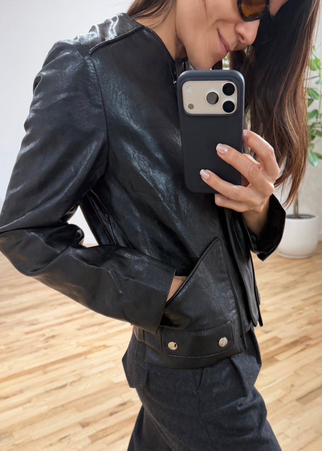 Black leather jacket - SERRANO